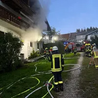 Einsatz_2023-09-15_Wohnungsbrand_Lehen_02.jpeg