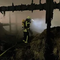 einsatz_2021-03-15_brand_stall_lindbergmuhle_02.jpg