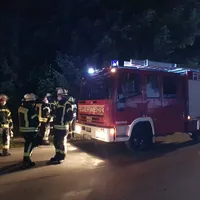 einsatz_2020-08-06_brand_lagerhalle_frauenau_01.jpg